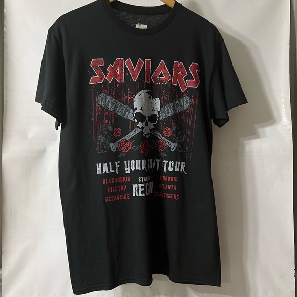 AMC The Walking Dead - Saviors Half Your Shit Tour Staring Negan T-shirt - Picture 1 of 4